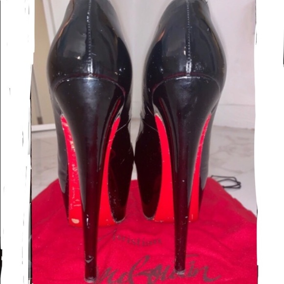 🌟SOLD🌟Christian Louboutin Highness - Picture 2 of 4